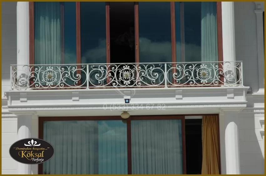 Ferforje Balkon Korkuluğu - Balkon Korkulukları